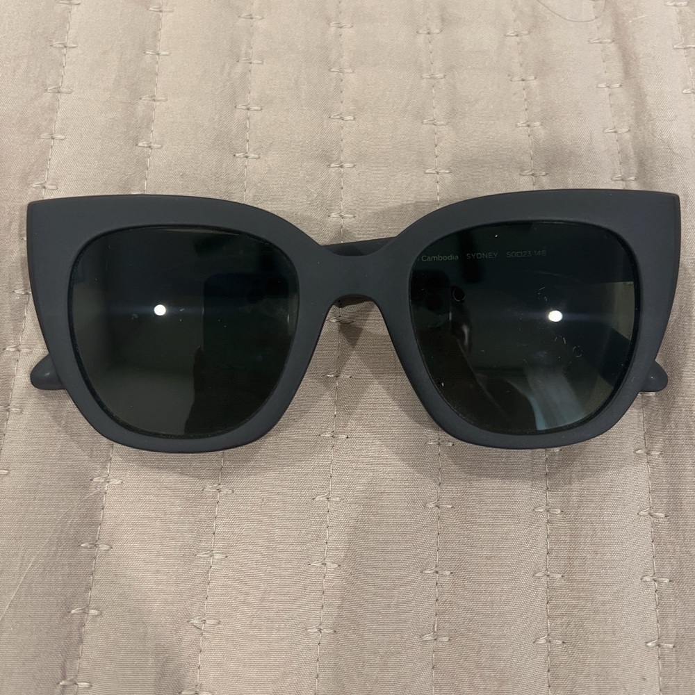 TOMS Sunglasses